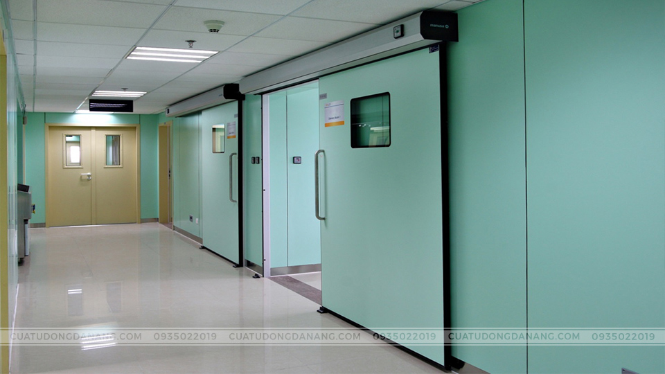 cửa tự động phòng mổ bệnh viện