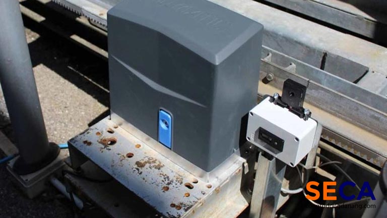 Động cơ của cổng tự động hãng Allmatic