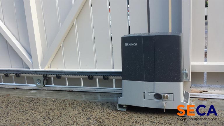 Người dùng cần chọn hãng motor cổng lùa tự động có uy tín