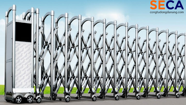 Cổng xếp inox đang rất được sử dụng rất rộng rãi