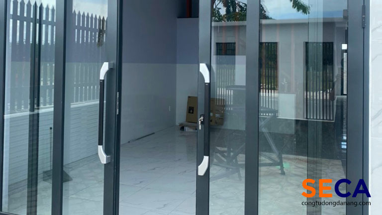 Mẫu cổng trượt quay