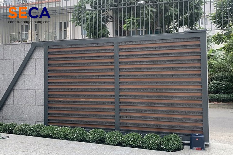 Cổng có nhiều đặc điểm tối ưu