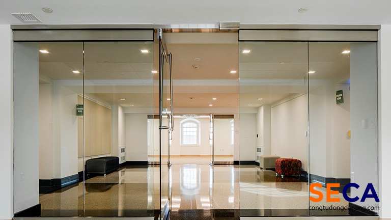 Bộ cảm biến cửa kính tự động dễ lắp đặt và sử dụng