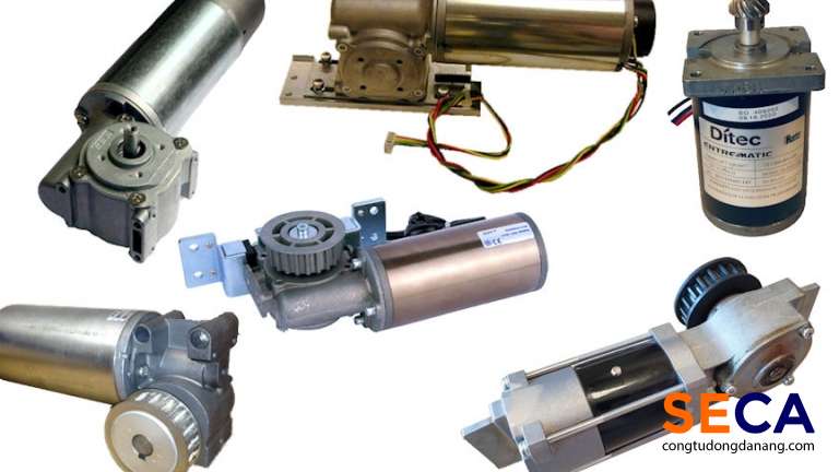 Bộ điều khiển tự động kiểm soát quá trình đóng, mở cửa