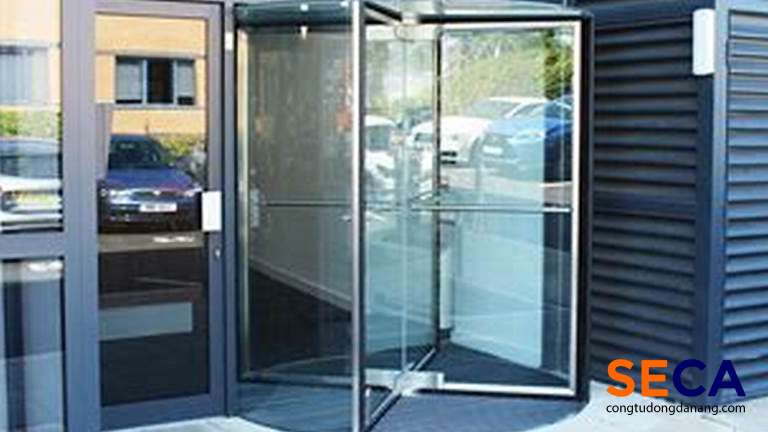 Lựa chọn cửa kính từ thương hiệu uy tín